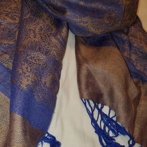 Pashmina-style scarf- periwinkle and gold